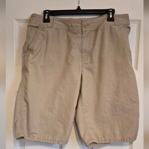 Tommy Bahama Women's Tan Cargo Shorts Sz 12